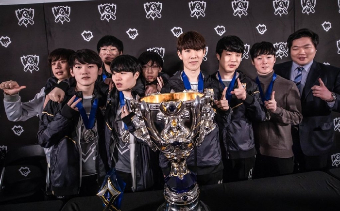 与其他实力 与其他实力