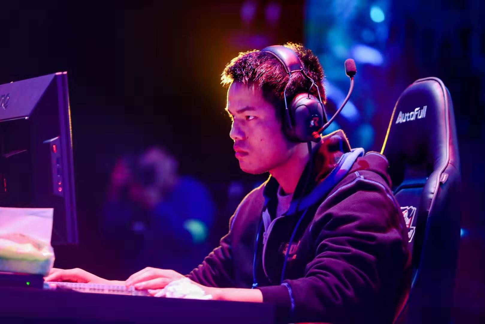 整体水平 整体水平