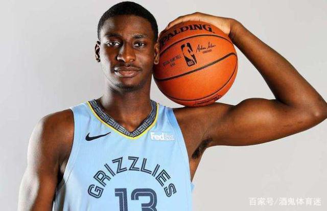 韦瑟斯庞25+9+6 米奇23+15 深圳力克青岛